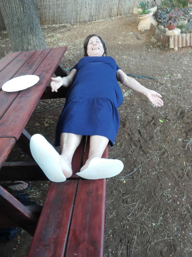 Yuval Orna'S Corner Bed & Breakfast エクステリア 写真
